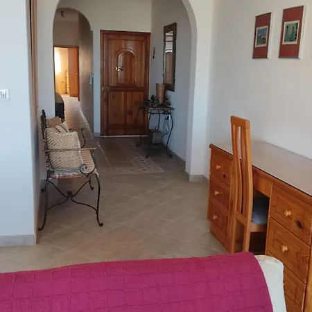 Lovely 3-bedroom With Stunning Views